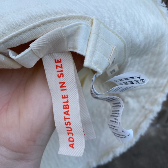 Bart’s Recycled Cotton Bucket Hat HUAHINA HAT:Cottage/Quiet Luxury/Beach/Travel - Picture 6 of 10